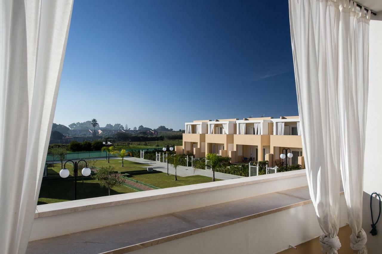 Residence Mar Mediterraneo クアルトゥ・サンテーレナ エクステリア 写真