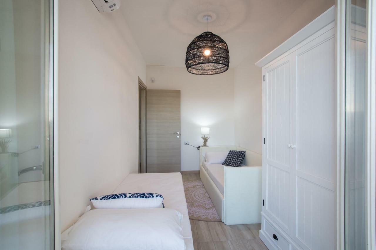 Residence Mar Mediterraneo クアルトゥ・サンテーレナ エクステリア 写真